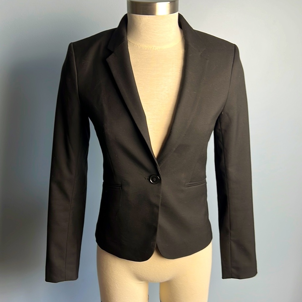 H&M Black Single-Button Women's Fitted Blazer